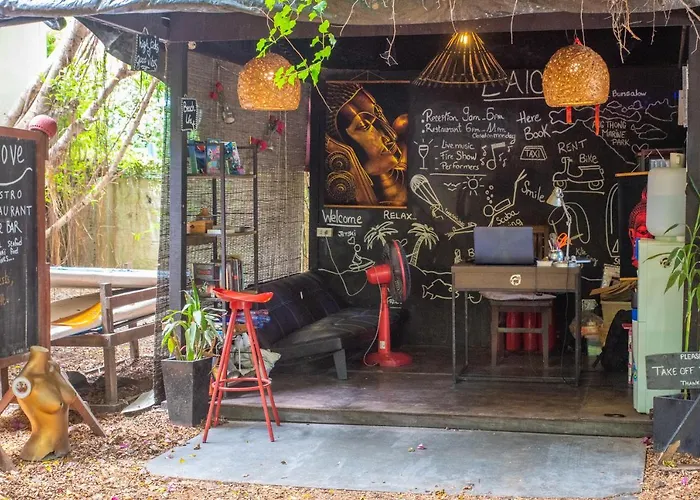 Alcove Bungalow
